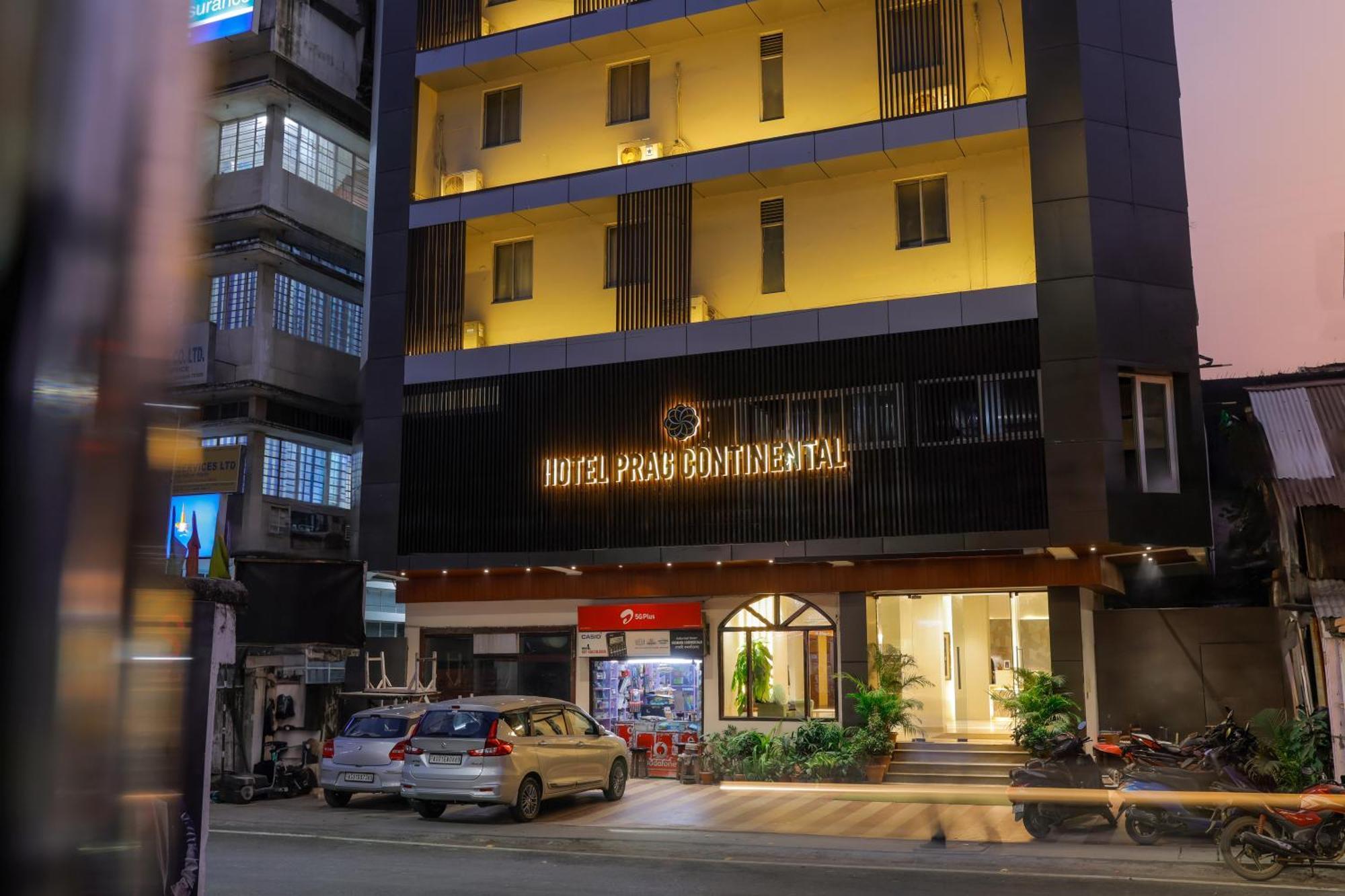 Hotel Prag Continental 古瓦哈提 外观 照片